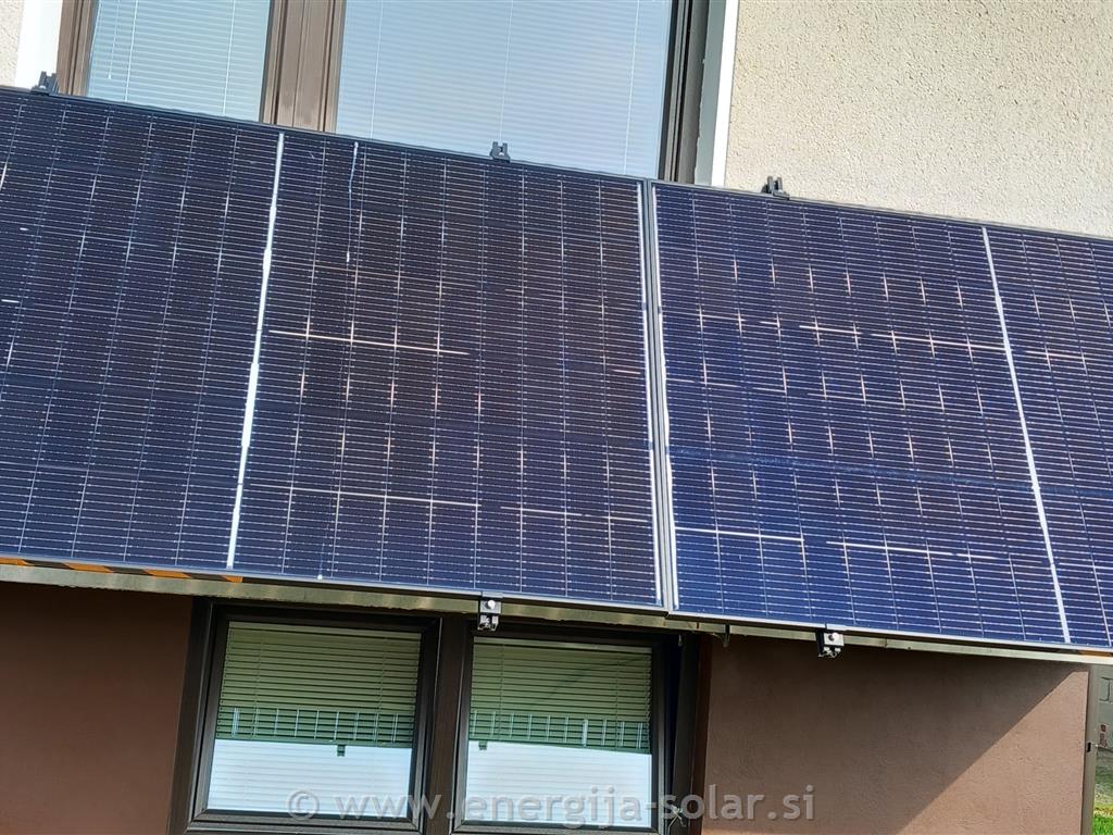 Balkonska sončna elektrarna 800W