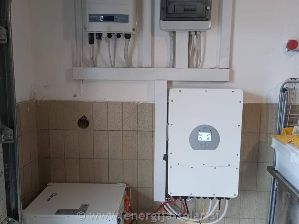 Retrofit – vgradnja hranilnika v obstoječo sončno elektrarno SolarEdge  - goriška regija