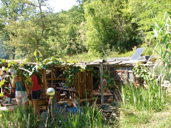 Donacija solarnega sistema mladini