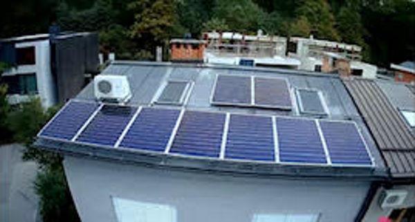 Otočna sončna elektrarna 4,5kW s hranilnikom električne energije 10kWh - Ljubljana