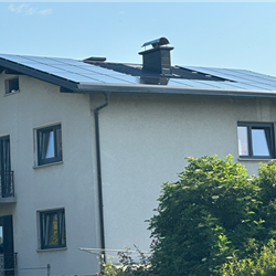 Hibridna sončna elektrarna 10kW10kWh, brez oddaje v omrežje - osrednja Slovenija