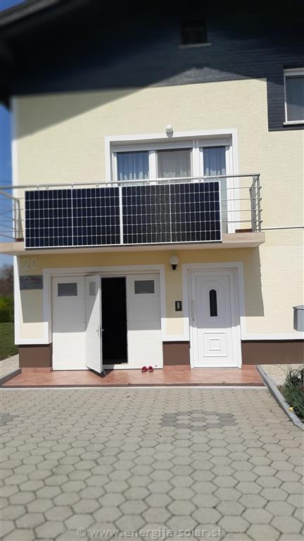 Sončna elektrarna na balkonu