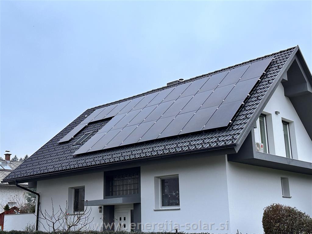 Hibridna sončna elektrarna 13,44kW