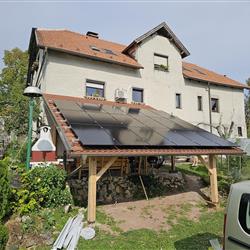 Hibridna sončna elektrarna 8,64kW s 10kWh hranilnikom Kstar - Zasavje