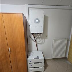 Retrofit – vgradnja hranilnika v obstoječo sončno elektrarno SolarEdge