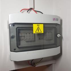 Zaščite v mali sončni elektrarni 2,5kW